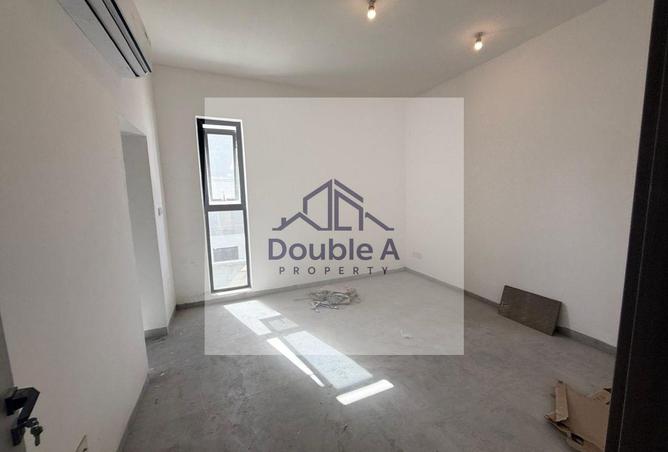 53189572 - Property Image 3