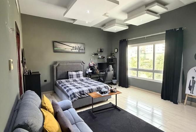 121549381 - Property Image 2