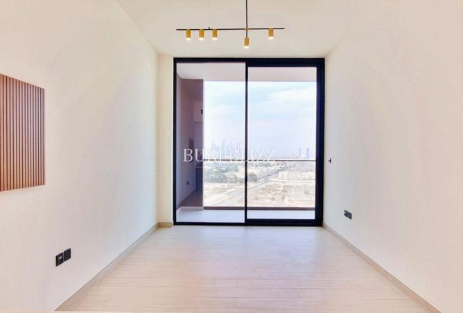 81110641 - Property Image 2