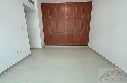 Apartment - 1 Bedroom - 2 Bathrooms for rent in Street 20 - Al Nahda - Sharjah