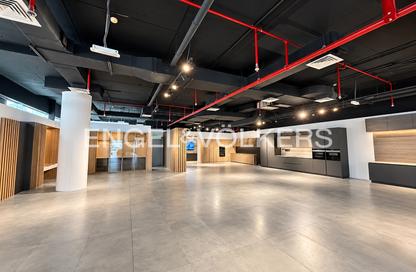 Shop - Studio - 1 for rent in Ruby Tower 2 - Sheikh Zayed Road - Dubai