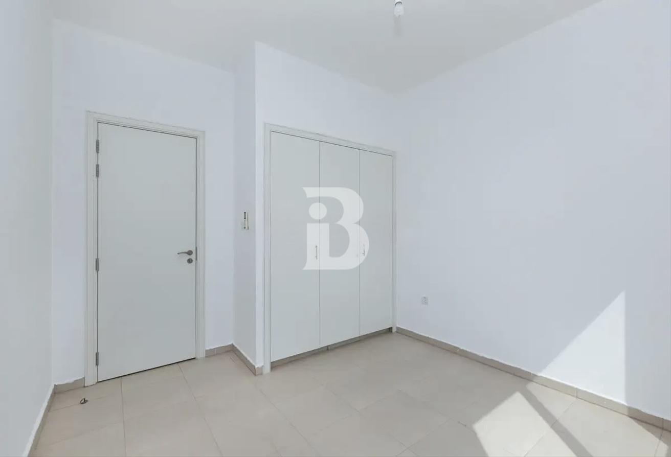 Family Community | Spacious | Well Maintained photo 5