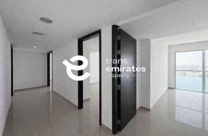 Apartment - 2 Bedrooms - 3 Bathrooms for rent in RAK Tower - Marina Square - Al Reem Island - Abu Dhabi