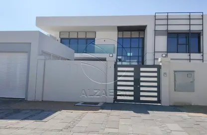 Villa - 5 Bedrooms - 7 Bathrooms for rent in Madinat Al Riyad - Abu Dhabi