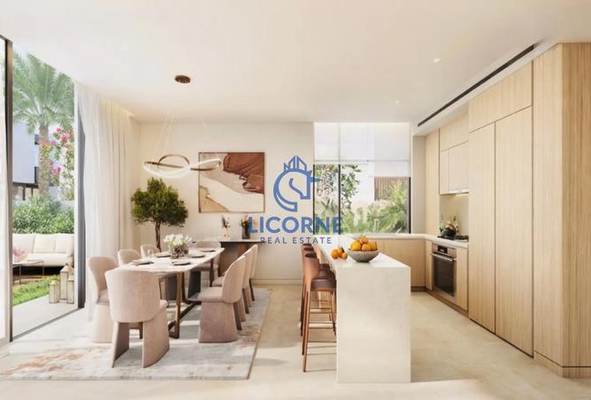128815069 - Property Image 3