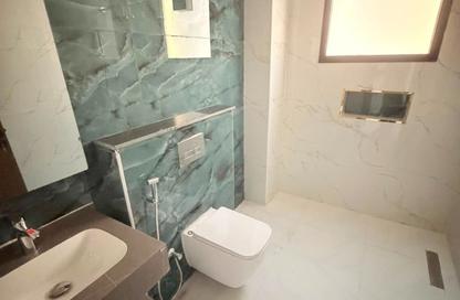 Villa - 5 Bedrooms - 7 Bathrooms for sale in Al Helio 1 - Al Helio - Ajman
