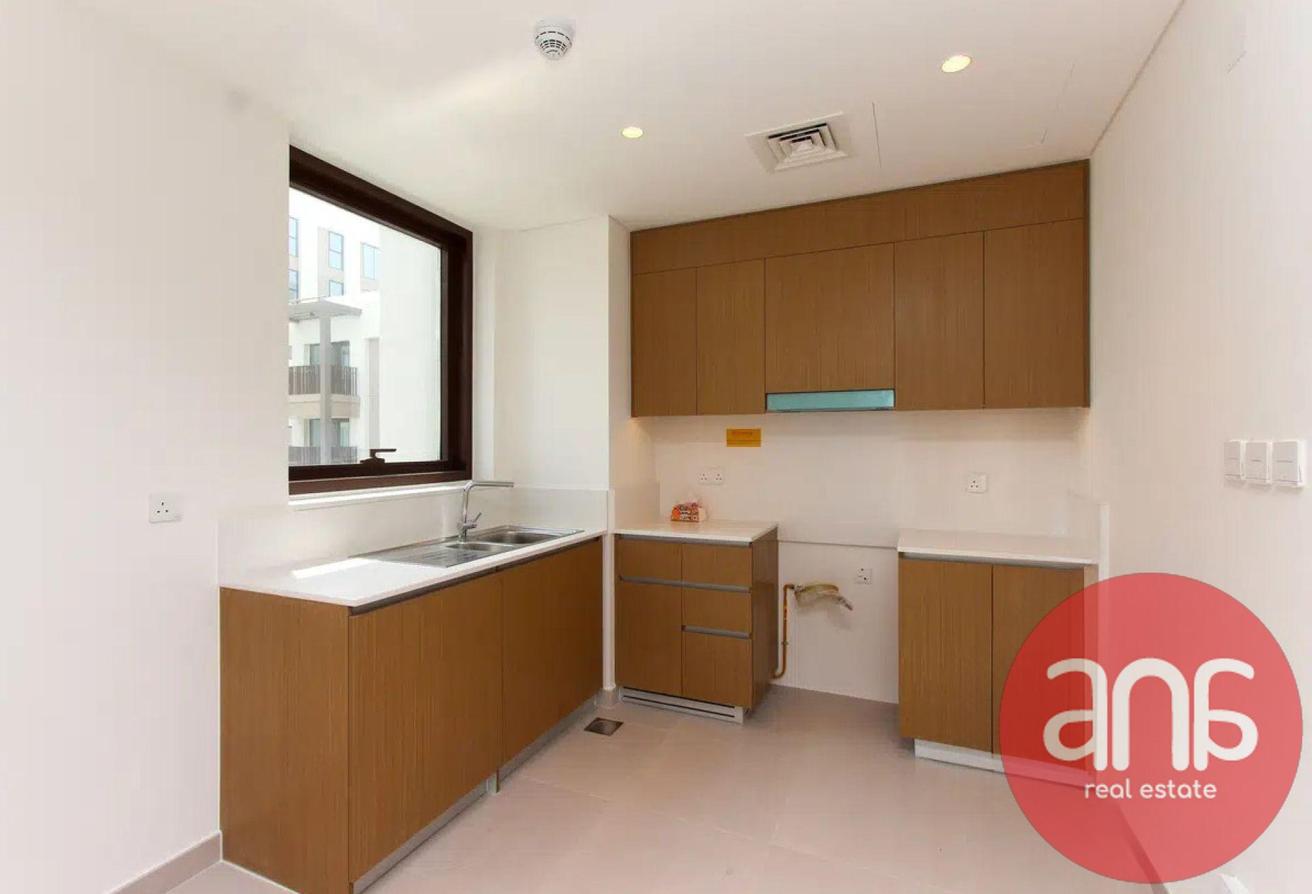 Beach Access | 3 Bed + Maids| Vacant Now photo 3