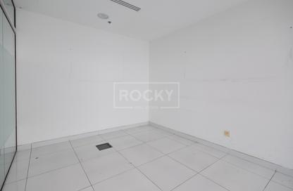 Office Space - Studio for rent in Latifa Tower - Sheikh Zayed Road - Dubai