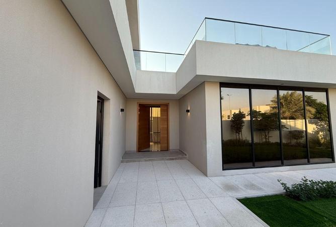 88749090 - Property Image 3