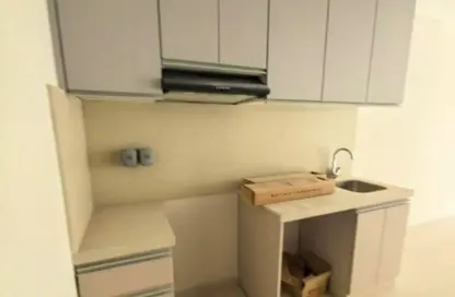 شقة - 1 حمام للبيع في كنتيا - فيلات ضواحي عجمان - ضواحي عجمان - عجمان