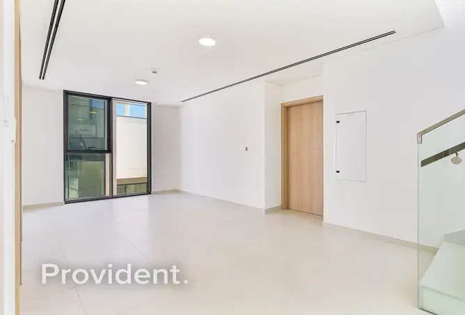 80273827 - Property Image 3