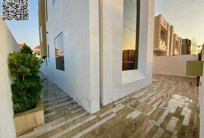 96534592 - Property Image 3