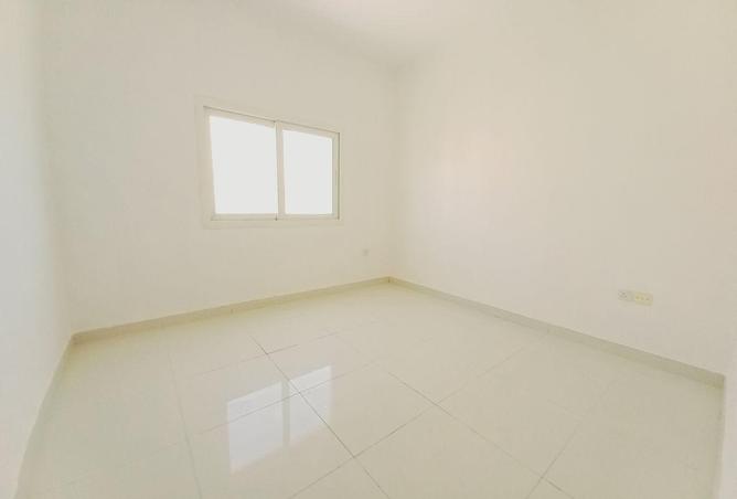 72721093 - صورة العقار 2