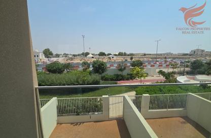 فيلا - 2 غرف نوم - 4 حمامات للايجار في غرناطه ٢ - غرناطة - ميناء العرب - راس الخيمة - رأس الخيمة