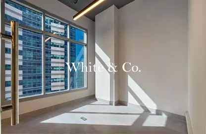 Office Space - Studio for sale in Grosvenor Business Tower - Barsha Heights (Tecom) - Dubai