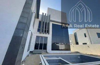 Villa - 5 Bedrooms - 7 Bathrooms for rent in Al Warsan 4 - Al Warsan - Dubai