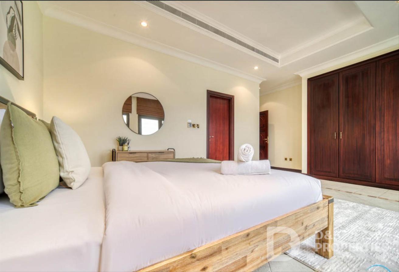 Stunning Waterfront Villa | Palm Jumeirah Rental photo 14