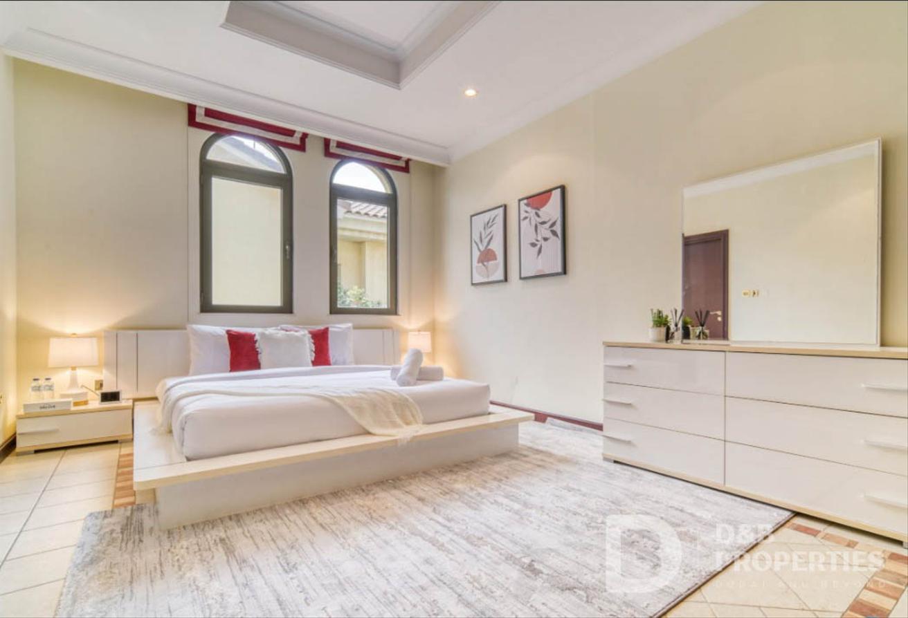 Stunning Waterfront Villa | Palm Jumeirah Rental photo 11