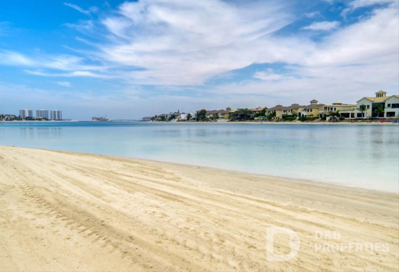 Stunning Waterfront Villa | Palm Jumeirah Rental photo 30