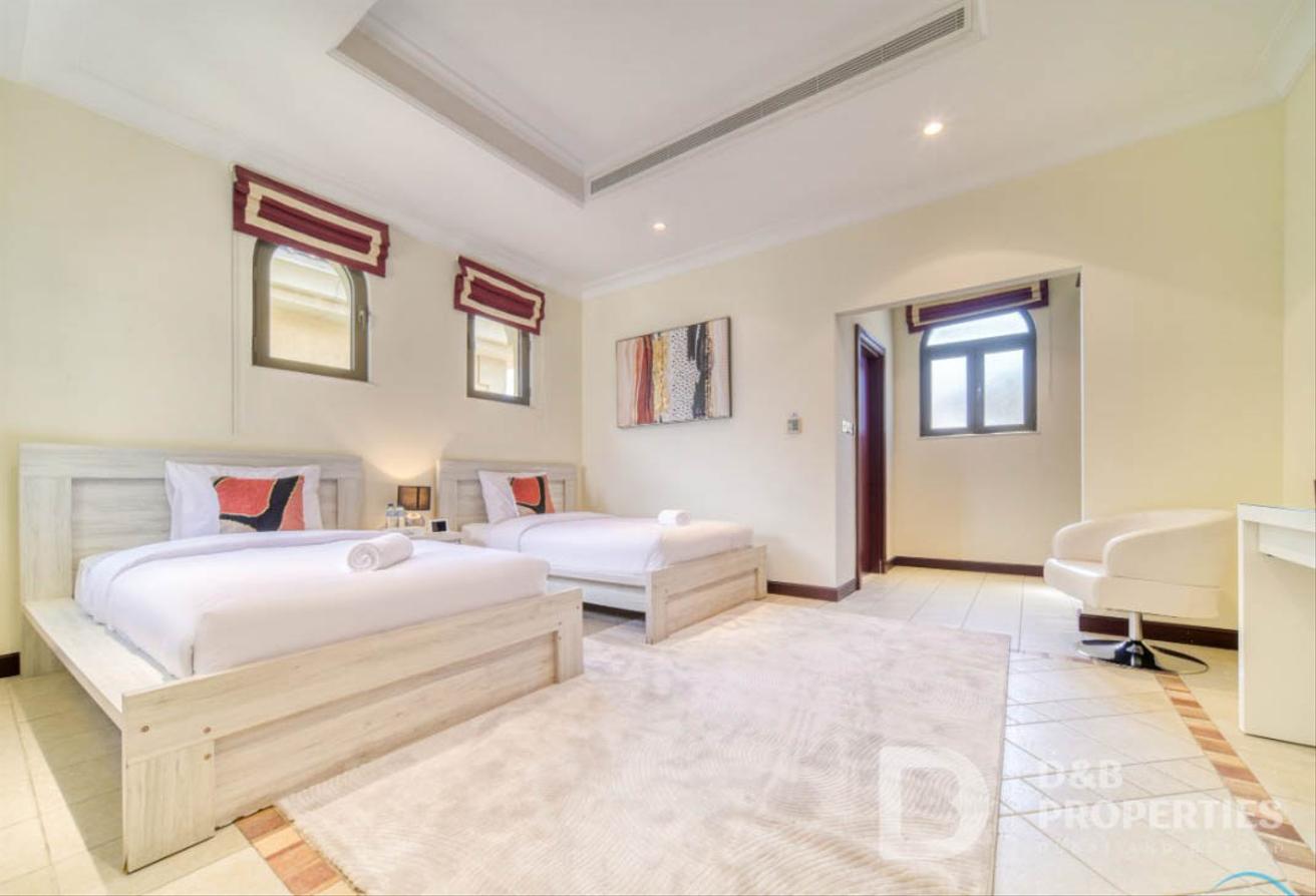 Stunning Waterfront Villa | Palm Jumeirah Rental photo 16