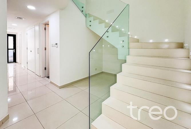 91814025 - Property Image 3