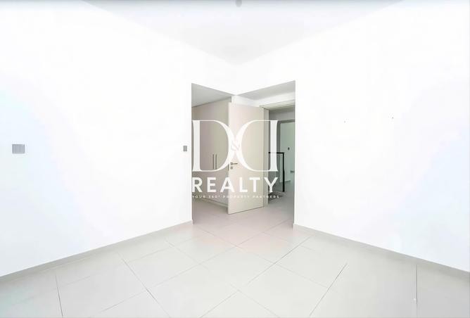 83212466 - Property Image 3