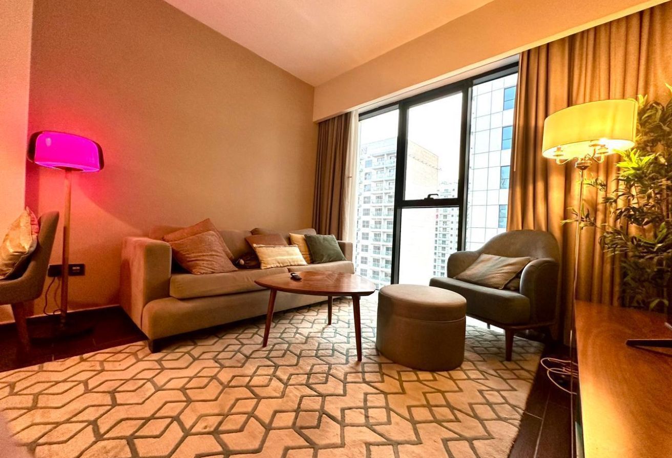 Vacant - Spacious Unit - Well Maintain — image 11