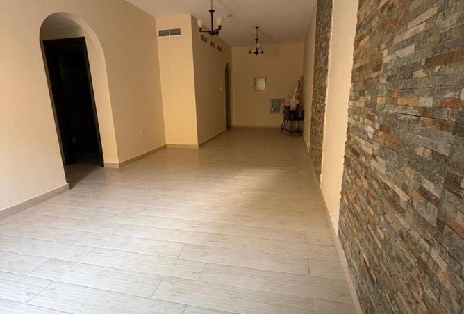 68692087 - Property Image 3