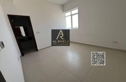 Apartment - 2 Bedrooms - 3 Bathrooms for rent in Al Amira Village - Al Yasmeen - Ajman