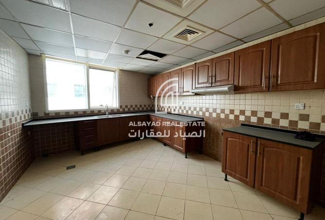 106420075 - Property Image 3