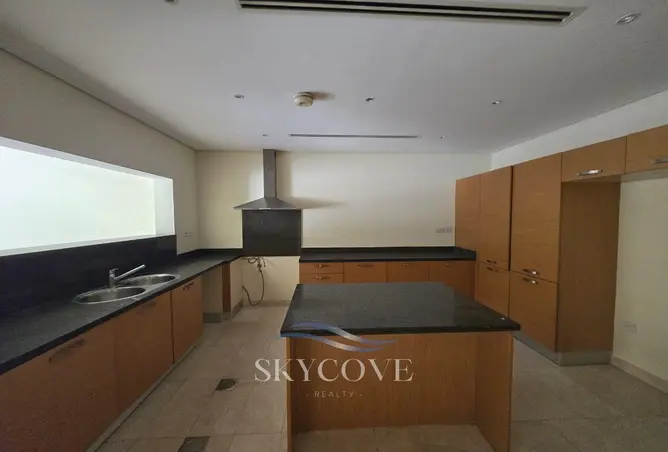 153302567 - Property Image 3