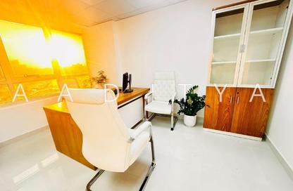 Office Space - Studio - 1 Bathroom for rent in Silver Home Building - Hor Al Anz - Deira - Dubai