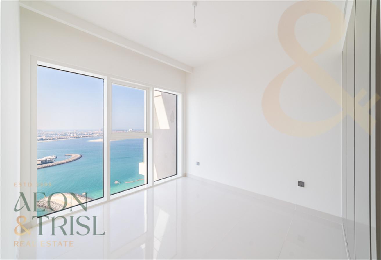 Amazing 2 BR | Beach Access | Sea and Marina View photo 4