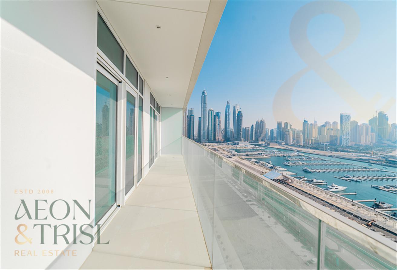 Amazing 2 BR | Beach Access | Sea and Marina View photo 13