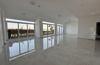 Villa - 5 Bedrooms - 5 Bathrooms for rent in Palma Residences - Palm Jumeirah - Dubai