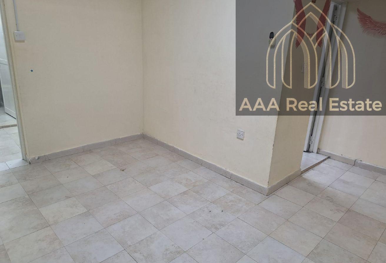 PRIME LOCATION |SPECIAL OFFER| ALL BILLS INCLUDE photo 10