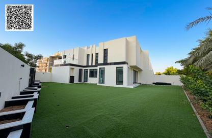 Villa - 3 - 5 for sale in Golf Community - Al Zorah - Ajman