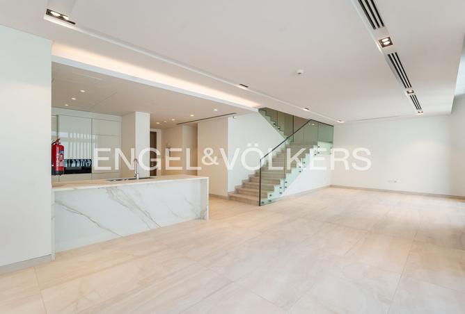 126569827 - Property Main Image