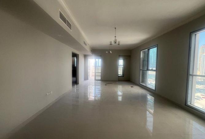 87461231 - Property Image 2