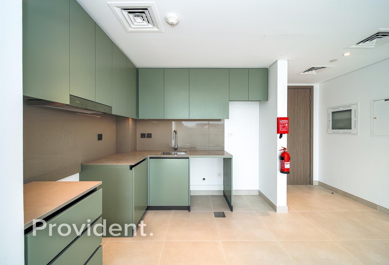 Exclusive | Brand New | Corner Unit | Mid Floor photo 10