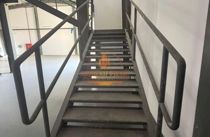 Factory - Studio - 1 Bathroom for rent in Al Qasimiah City - Sharjah