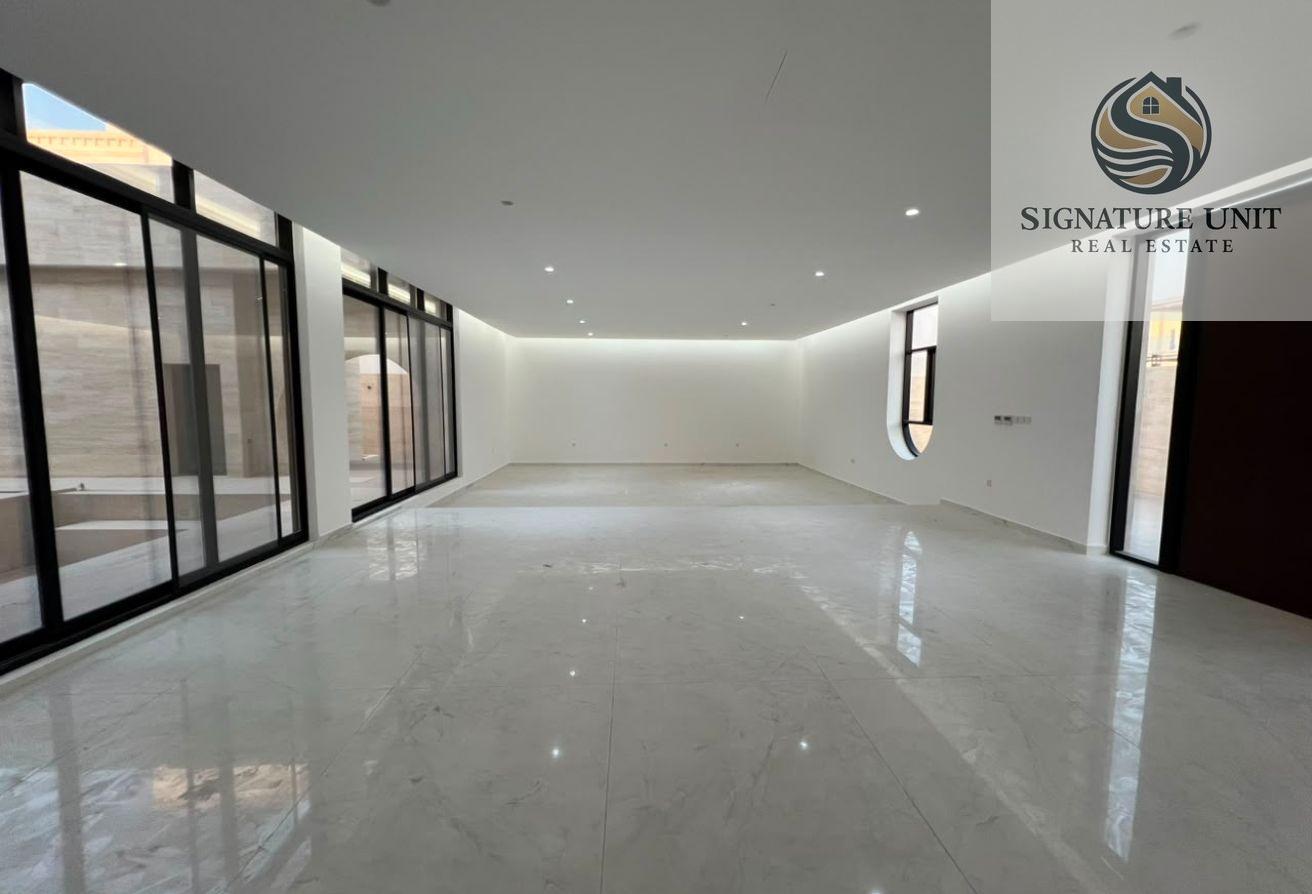 Spacious 5BR Villa | Poo l Gym | Dual Majlis photo 6