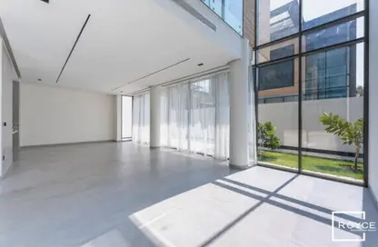 Villa - 5 Bedrooms - 7 Bathrooms for rent in Jumeirah 1 Villas - Jumeirah 1 - Jumeirah - Dubai