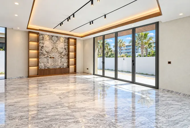 160083130 - Property Image 3