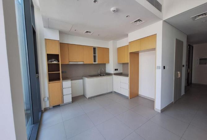 81110322 - Property Image 2