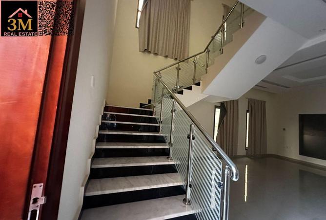 53193729 - Property Image 2