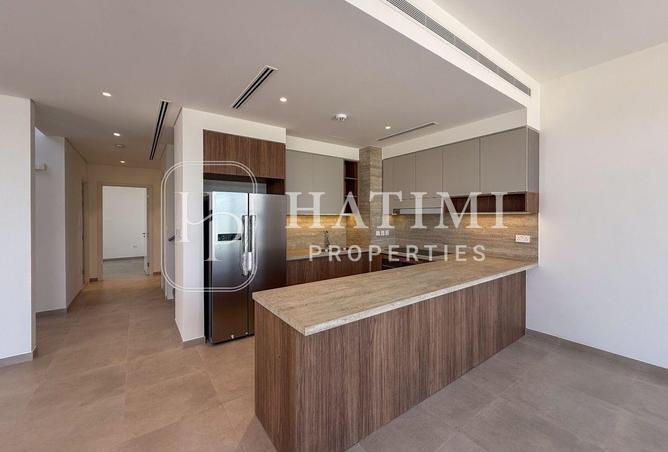 135151487 - Property Image 3