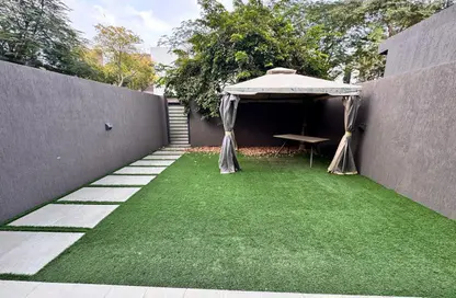 Villa - 2 Bedrooms - 4 Bathrooms for rent in Sarab 2 - Aljada - Sharjah