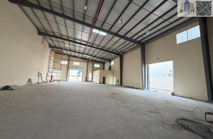 Warehouse - Studio - 7+ for rent in Umm Dir - Umm Al Quwain