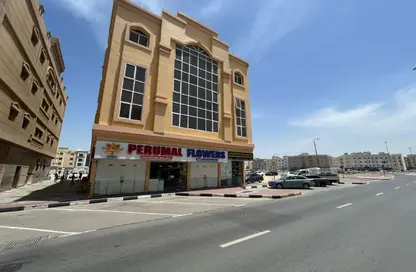 Apartment - 1 Bathroom for rent in Muweileh Community - Muwaileh Commercial - Sharjah